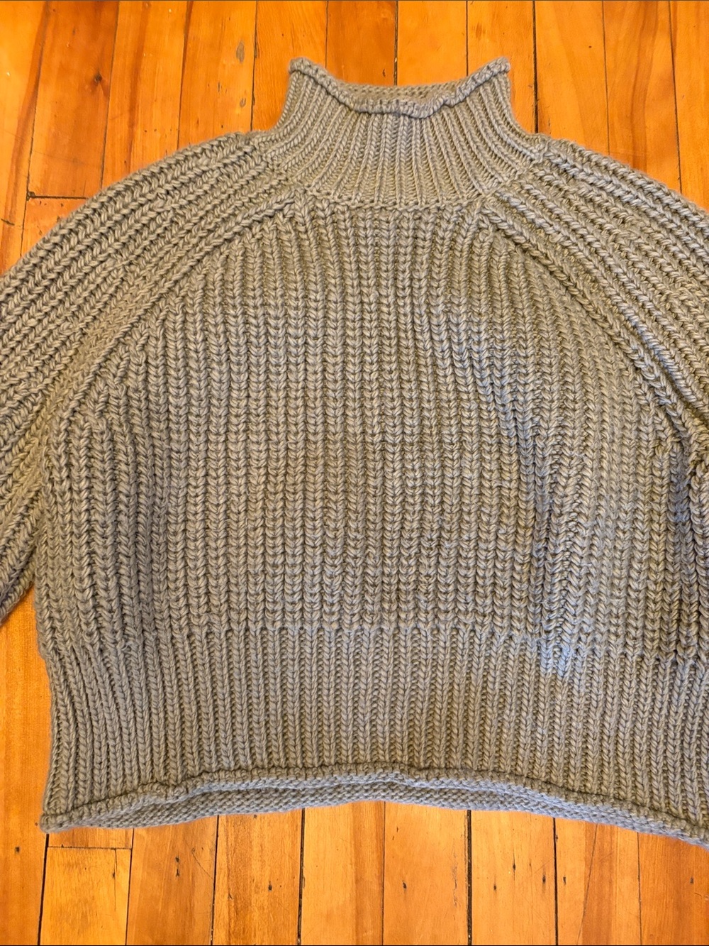 H&M Chunky Rib-Knit Turtleneck Sweater - Gray
